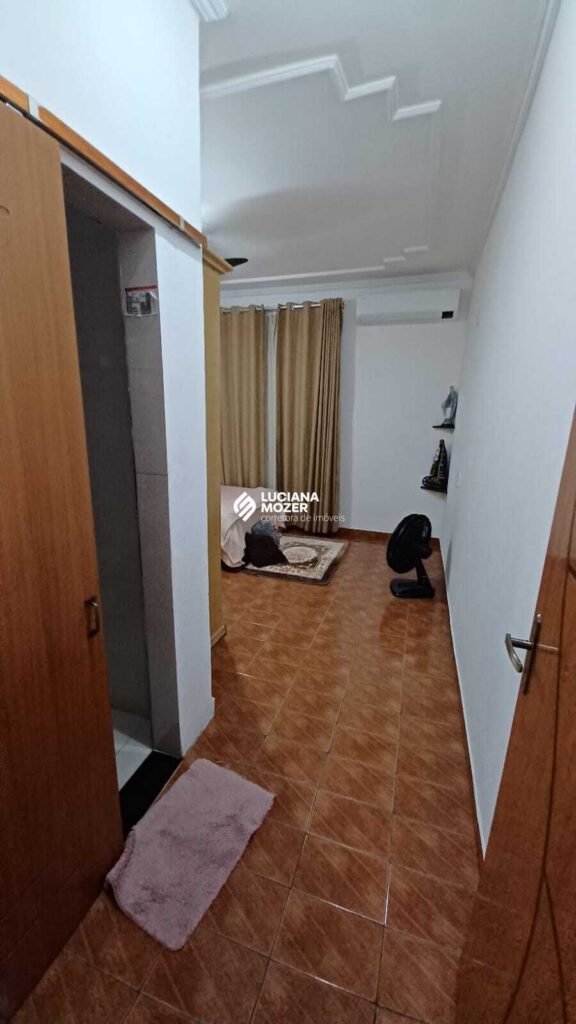 Casa à Venda no Santa Rita – Parte Alta – Governador Valadares/MG