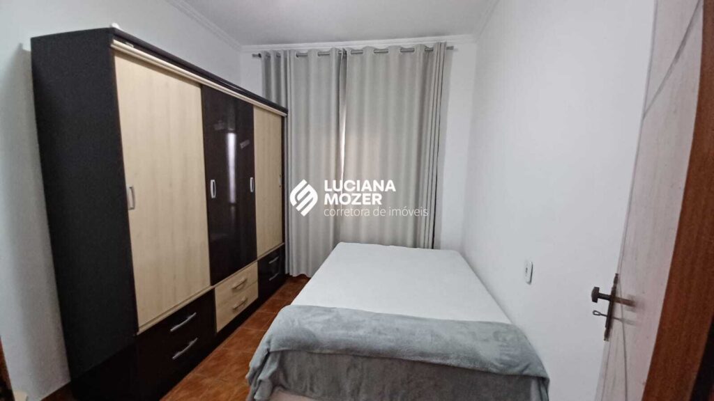 Casa à Venda no Santa Rita – Parte Alta – Governador Valadares/MG