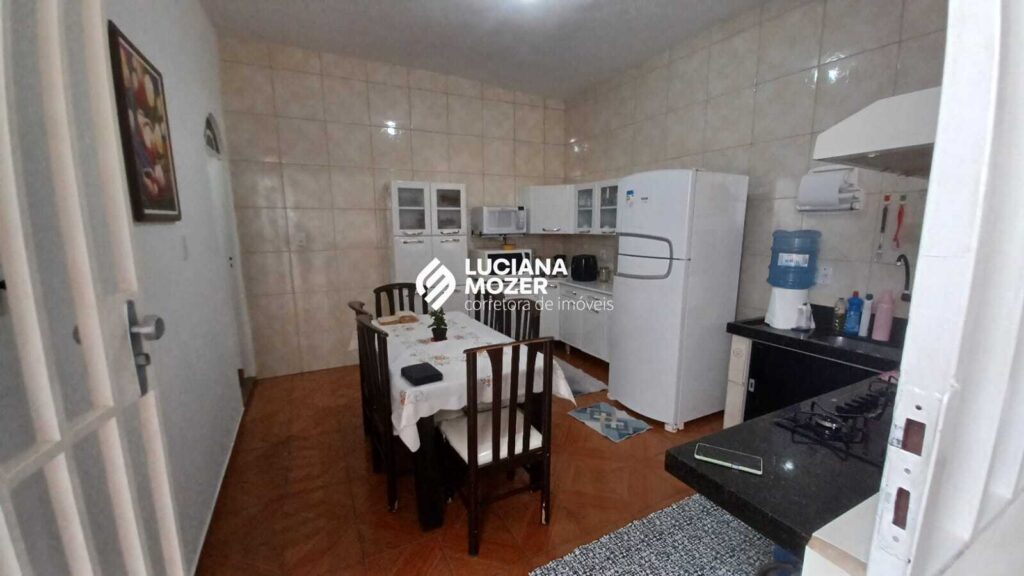 Casa à Venda no Santa Rita – Parte Alta – Governador Valadares/MG
