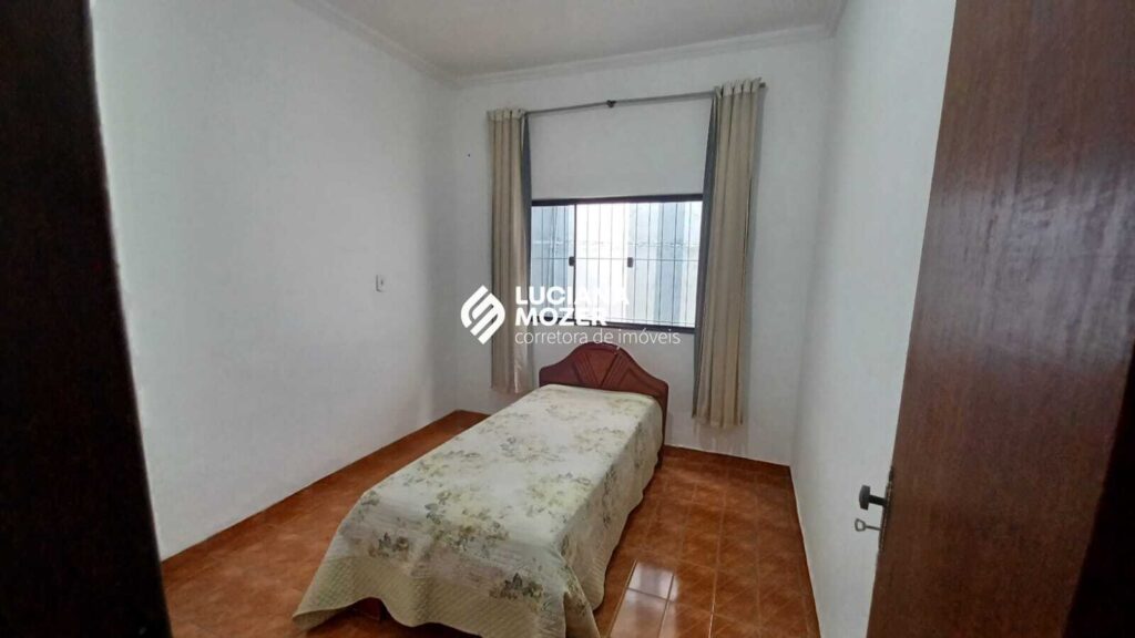 Casa à Venda no Santa Rita – Parte Alta – Governador Valadares/MG