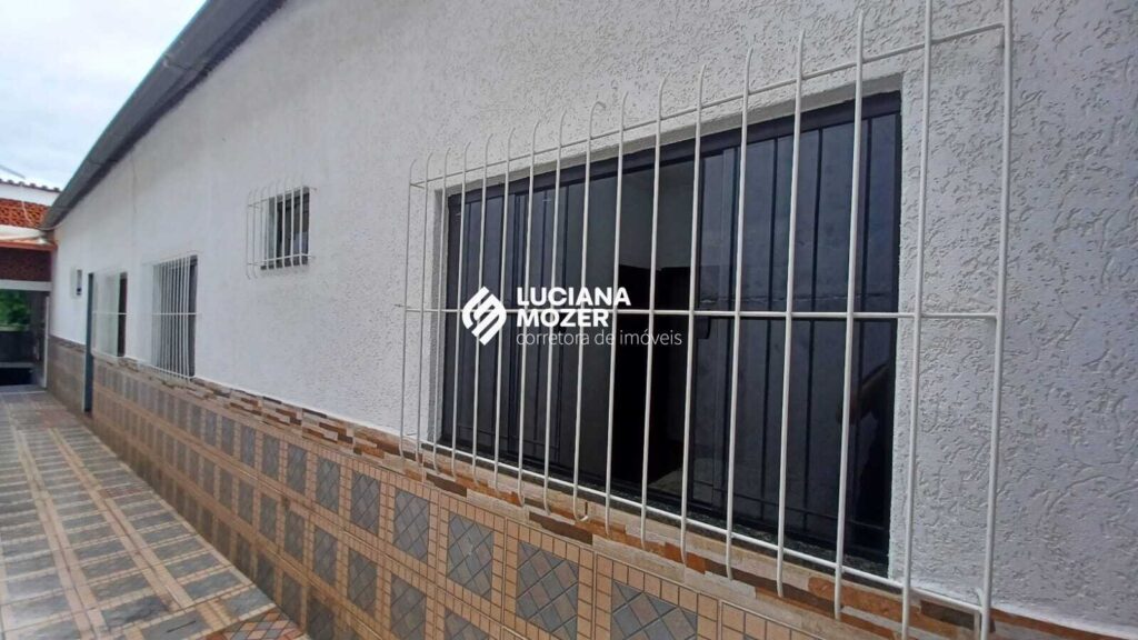 Casa à Venda no Santa Rita – Parte Alta – Governador Valadares/MG